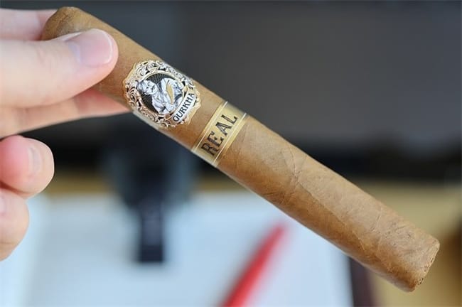How to Rehydrate Cigars